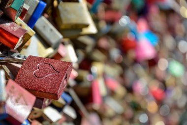 Aşk kilitleri Köln