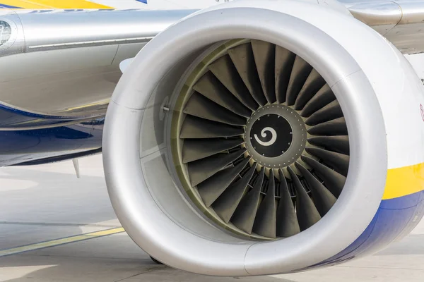 Türbin bir uçağın ön