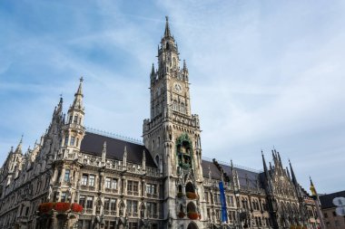 Belediye binasında Marienplatz Münih, Almanya