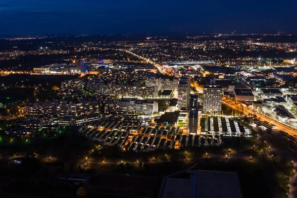 MUNICH, ALEMANIA - 3 de noviembre de 2017: El pueblo olímpico de la —  Fotos de Stock