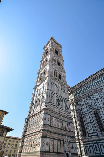 Güneşli Bir Günde Floransa Daki Katedralin Yanındaki Campanile Giotto Kulesi — Stok fotoğraf