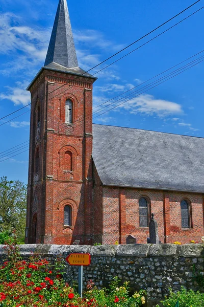 Mathonville, Francia - 23 de junio de 2016: iglesia — Foto de Stock