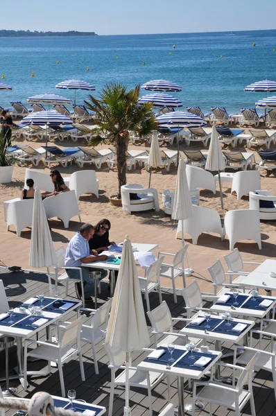 Cannes, Frankreich - 15. April 2016: Strand — Stockfoto