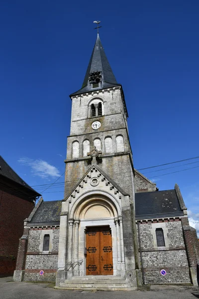 FREVILLE, Frankrijk - 22 juni 2016: Saint Martin Kerk — Stockfoto