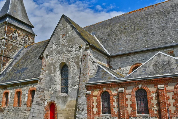 Sommery, Fransa - 22 Haziran 2016: Saint Vaast Kilisesi — Stok fotoğraf