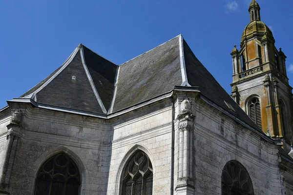 Buchy, Franciaország - 23 2016. június: Notre Dame templom — Stock Fotó