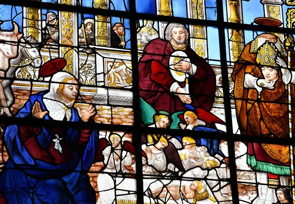 Duclair, Francia - 22 de junio de 2016: Iglesia de Saint Denis —  Fotos de Stock