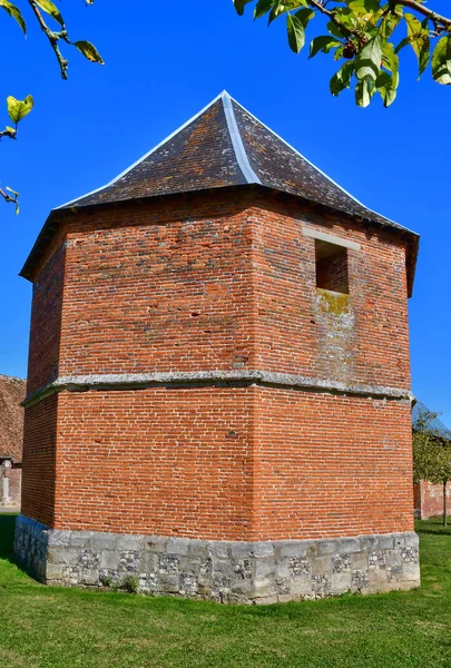 Perriers sur Andelle, France - october 4 2016 :  Colmont manor — Zdjęcie stockowe