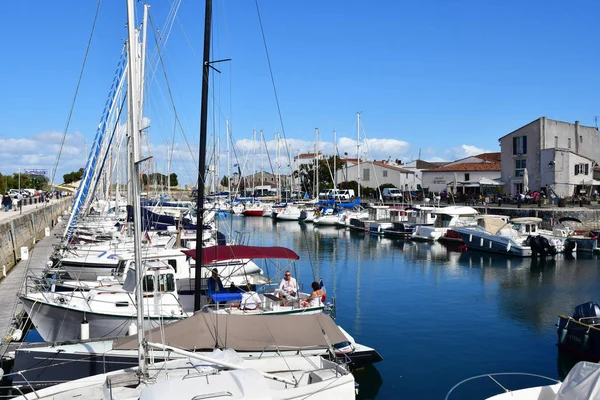 Saint Martin de Re, France - september 25 2016 : picturesque vil — Stock Photo, Image