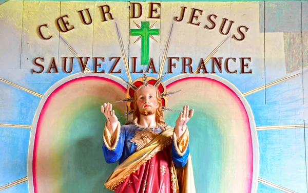 ロイクス, フランス - 2016 年 9 月 26 日: サント カトリーヌ教会 — ストック写真