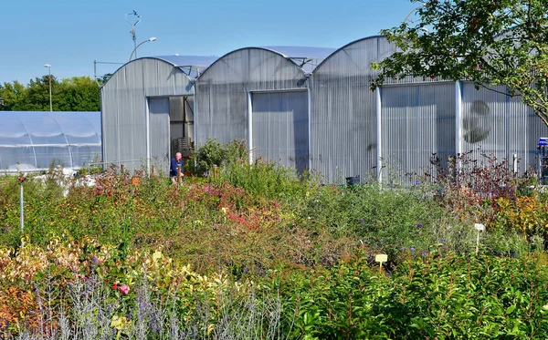 Les Mureaux, France - october 5 2016 : the glasshouse — Stock Photo, Image