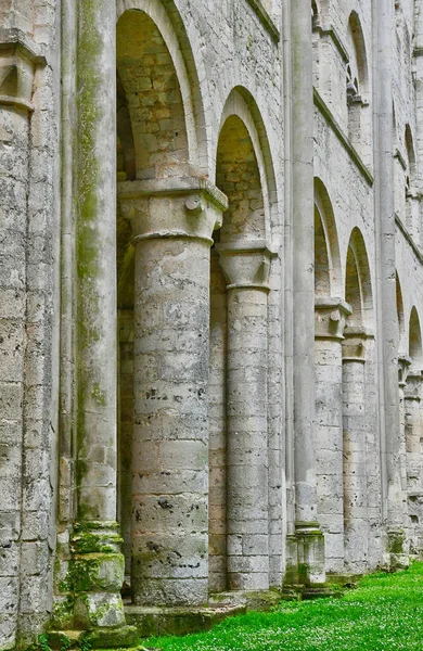 Jumieges, França - 22 de junho de 2016: Abadia de São Pedro — Fotografia de Stock