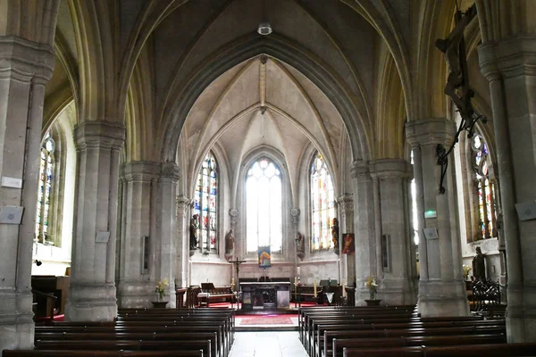 Buchy, Francia 23 de junio de 2016: Iglesia de Notre Dame — Foto de Stock
