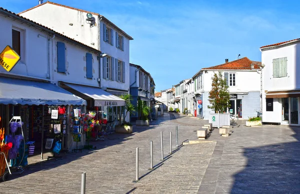 La Couarde sur Mer, France - september 26 2016 : picturesque vil — 图库照片