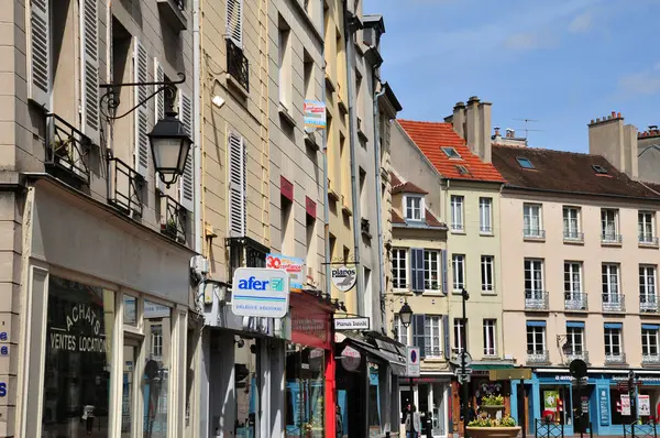 Saint Germain en Laye, Frankrike - maj 2 2016: pittoreska staden ce — Stockfoto