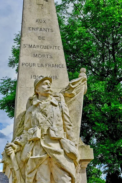 Sainte Marguerite sur Duclair, France - june 22 2016 : war memor — стокове фото