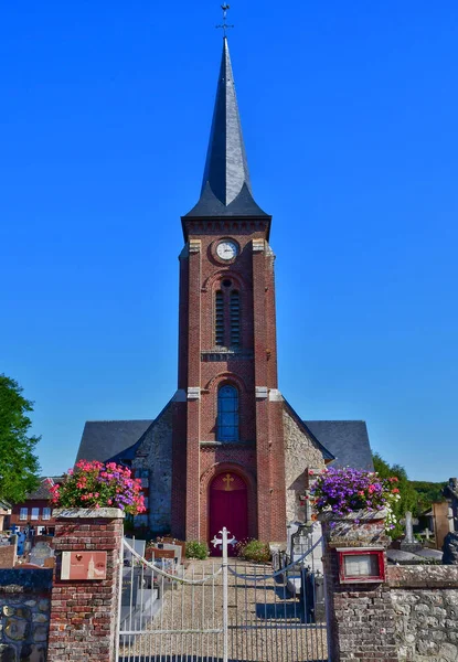 Vascoeuil, Francia - 4 de octubre de 2016: Iglesia de San Marcial —  Fotos de Stock