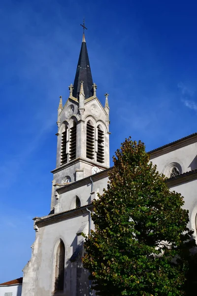 La Couarde sur Mer, France - september 26 2016 : picturesque vil — Stok fotoğraf