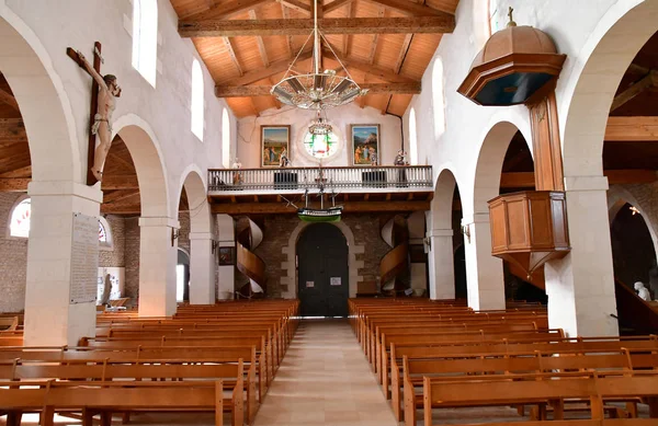 Loix, França - 26 de setembro de 2016: Igreja de Santa Catarina — Fotografia de Stock