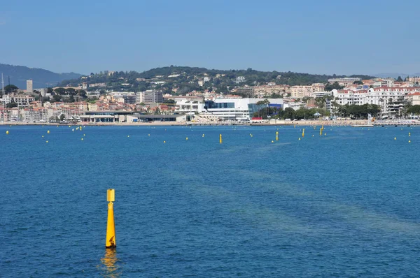 Cannes, Fransa - 15 Nisan 2016: seaside — Stok fotoğraf