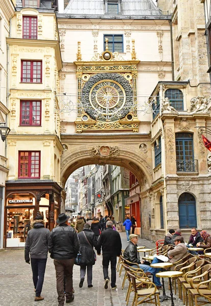 Rouen, France - november 26 2016 : the historical city center — Stock Photo, Image