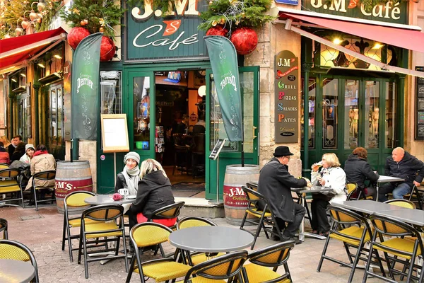 Rouen, France - november 26 2016 : restaurant — Stock Photo, Image