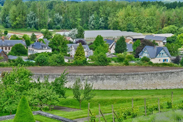 Saint-Martin de Boscherville, Frankrijk - 22 juni 2016: dorp — Stockfoto