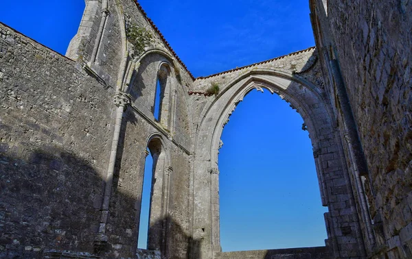 La Flotte, Francia - 25 de septiembre de 2016: Notre Dame de Re cisterc — Foto de Stock