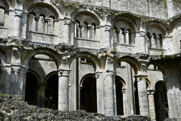 Jumieges, Francia - 22 de junio de 2016: Abadía de San Pedro — Foto de Stock