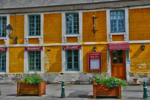 Saint Wandrille Rancon, Francia - 22 de junio de 2016: el pueblo —  Fotos de Stock