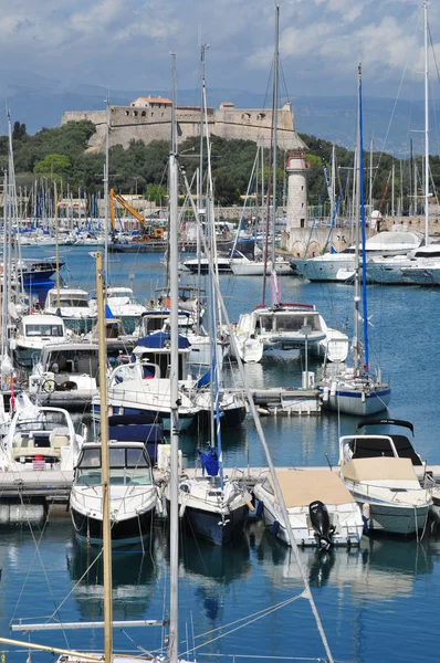 Antibes, France - april 15 2016 : marina — Stock Photo, Image