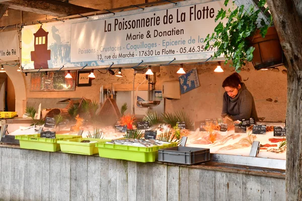 La Flotte, Francia - 27 de septiembre de 2016: mercado —  Fotos de Stock