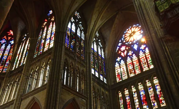 Metz, França - 25 de julho de 2016: a catedral — Fotografia de Stock