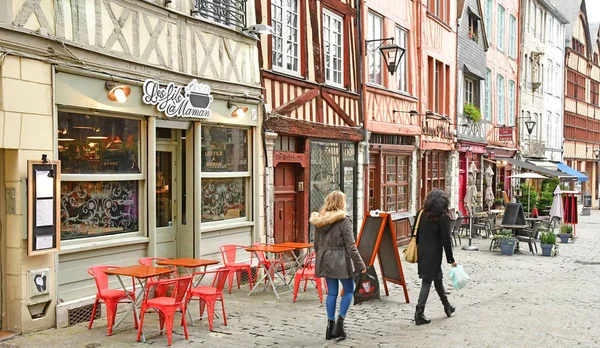 Rouen, Francia - 26 novembre 2016: il centro storico — Foto Stock