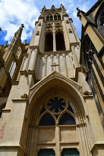 Metz, Francia - 25 de julio de 2016: la catedral —  Fotos de Stock