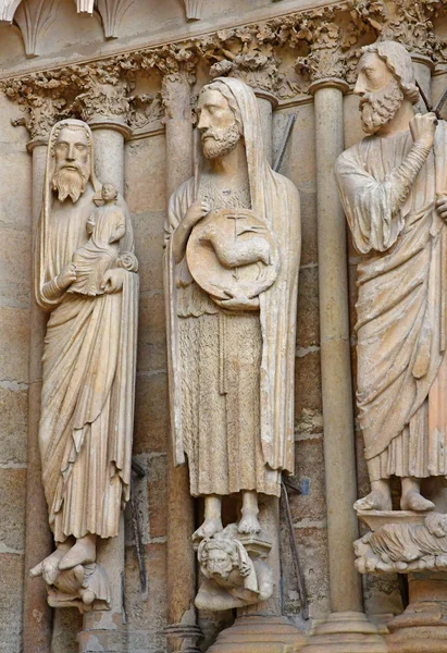 Remeš, Francie - červenec 25 2016: katedrála Notre Dame — Stock fotografie