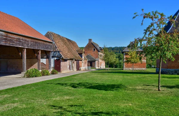 Perriers sur Andelle, France - october 4 2016 :  Colmont manor — Stock fotografie