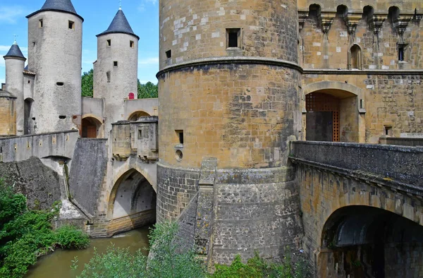 Metz, France - july 25 2016 : picturesque porte des Allemands — Zdjęcie stockowe