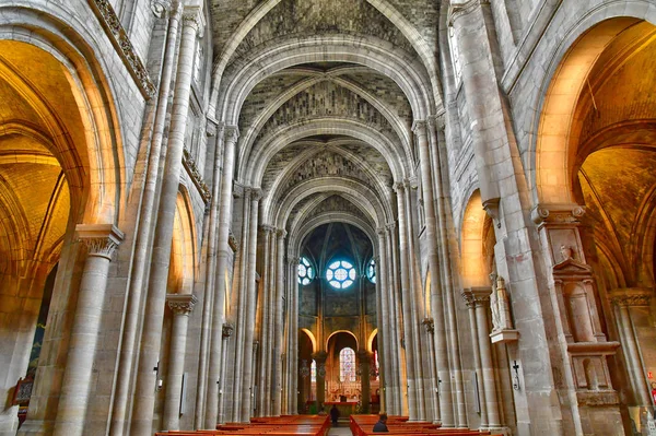 Poissy; France - october 26 2016 : picturesque collegiate church — Stock Photo, Image