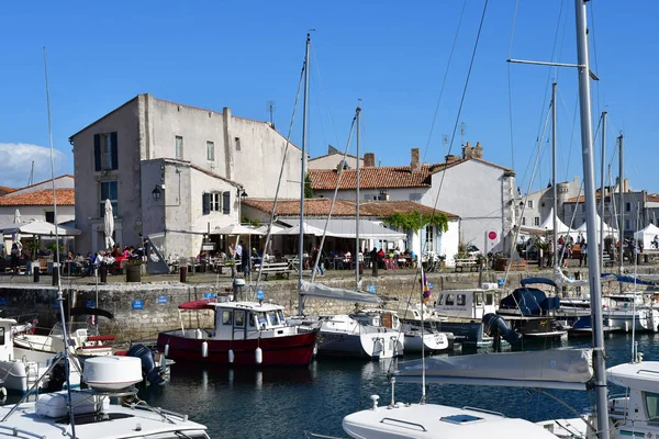 Saint Martin de Re, France - sSeptember 25 2016: picturesque vil — стоковое фото