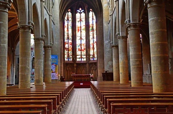メス, フランス - 2016 年 7 月 25 日: サン ・ マルタン教会 — ストック写真