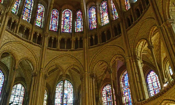 Reims, France - july 26 2016 : Saint Remi basilica — Stock Photo, Image