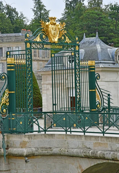 Chantilly, Francia - 14 de agosto de 2016: castillo de Chantilly — Foto de Stock