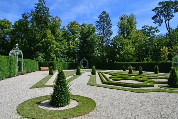 Chantilly, Fransa - Ağustos 14 2016: Chantilly Kalesi — Stok fotoğraf