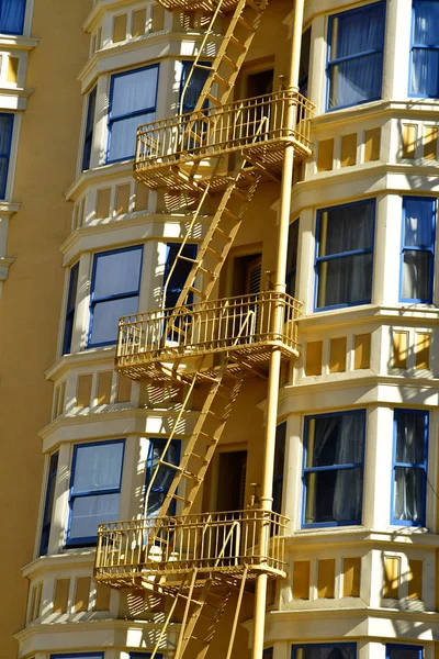 San Francisco; USA - july 13 2016 :  the city center — Stock Photo, Image