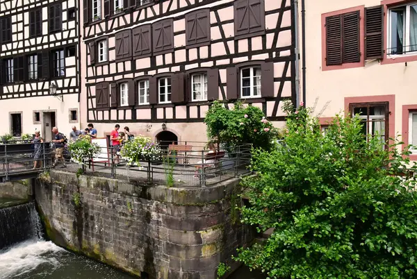 Страсбург, Франция - 22 июля 2016 г.: живописный центр города — стоковое фото