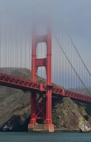 San Francisco; ABD - 13 Temmuz 2016: Golden Gate Köprüsü — Stok fotoğraf