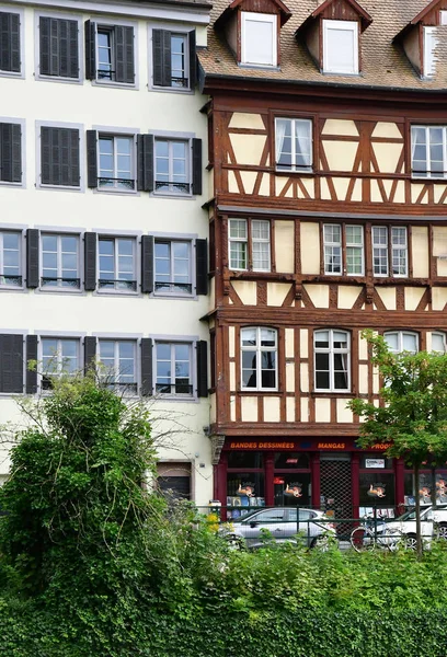 Strasbourg, France - july 24 2016 : picturesque city center in s — Stock Photo, Image