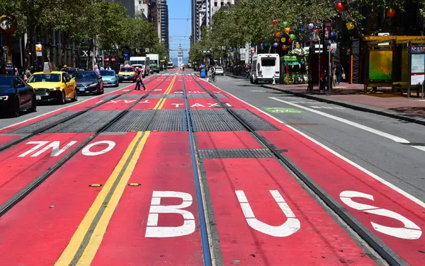 San Francisco; ABD - 13 Temmuz 2016: Şehir Merkezi — Stok fotoğraf