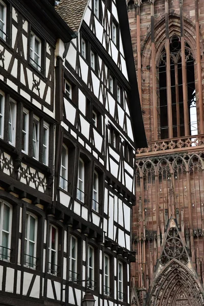 Strasbourg, France - july 24 2016 : picturesque city center in s — Stock Photo, Image